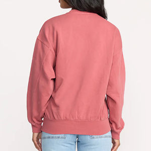 Sudadera extragrande para mujer con textura cálida, hecha con mezcla de algodón y felpa, interior suave, ajuste relajado y comodidad duradera. - Product Image 4
