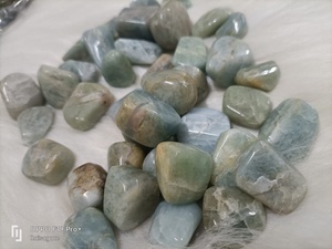 อะความารีนธรรมชาติทรงกลมขัดเงา คริสตัลสีน้ำเงิน หินบำบัด ขายส่งจำนวนมาก จาก Rais Agate Gujarat Feng Shui - Product Image 3
