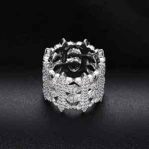 Anillos de moissanita de diamantes completos de lujo Anillo de diamantes de moissanita de Hip Hop con probador de diamantes de Plata de Ley 925 - Product Image 4