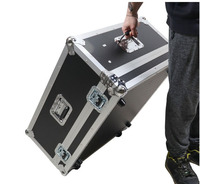 Boîtier X-BASON ATA Road personnalisé pour s'adapter à la console de mixage numérique Allen & Heath AVANTIS