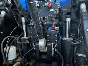 New Holland T8.420 - Product Image 3