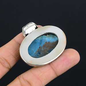 Pendentif en chrysocolle bleue, ovale, en alliage de cuivre, bijoux faits à la main, design unique et élégant, certifié IGI, cadeau élégant pour femmes - Product Image 2