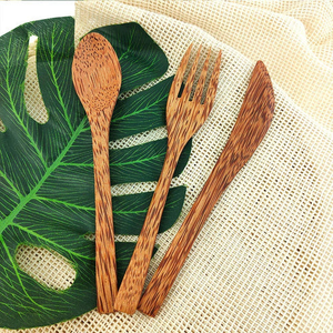 Ensemble de couverts en bois de noix de coco fabriqués à la main cuillère, fourchette et couteau écologiques | Vaisselle réutilisable Exportation en vrac Artisanat du Vietnam - Product Image 5