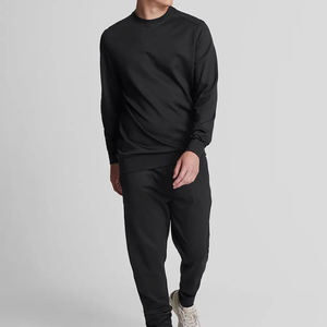 Ensemble de jogging pour homme uni à prix avantageux pour l'hiver, de haute qualité, décontracté et streetwear, logo personnalisé, ensemble de survêtement pour homme - Product Image 3