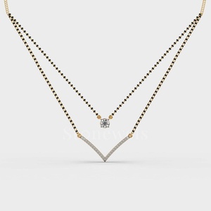 Stonewels แบบ Duo Layer เพชร mangalutra มินิบาร์รูปตัววีทันสมัยพร้อมโซ่ทองสองเส้นและจี้เพชรเดี่ยวสีเหลืองทอง" - Product Image 4