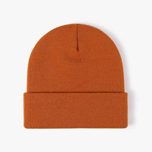 Bonnets en tricot personnalisés en édition limitée, chapeaux d'hiver avec logo pour le streetwear - Product Image 6