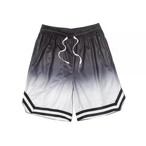 Pantalones cortos informales de algodón y poliéster con lazo elástico para exteriores con estampado de letras y logotipo personalizado para hombre - Product Image 5