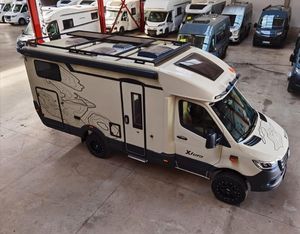 Mini-caravane de luxe 6m pour 4 personnes, imperméable, légère, 4x4, moderne et extensible - Product Image 1