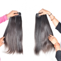 Extensions de cheveux humains indiens droits vierges noirs 100% à cuticules alignées, brutes non transformées, traitement chimique, vague naturelle