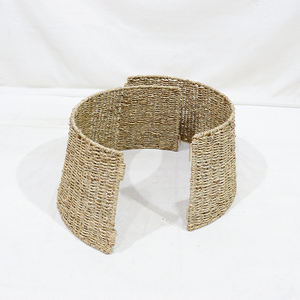 Base para Árbol de Navidad Artex Dong Thap Rush, Decoración Navideña Elegante Hecha a Mano - Product Image 3