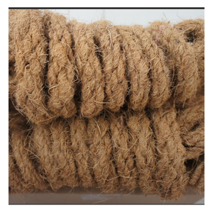 Venta al por mayor de cuerda de fibra de coco de Vietnam, cuerda de fibra natural resistente para uso industrial y marino - Product Image 1