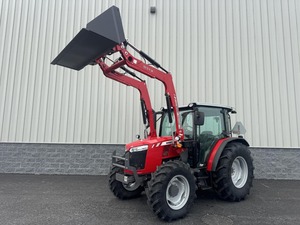 Tractor Massey Ferguson 4707 con cargador frontal, tractor agrícola rojo en venta, listo para enviar - Product Image 4