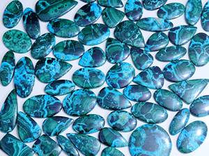 Belle pierre précieuse en vrac de malachite de chrysocolle naturelle tout mélange de forme et de taille pierre précieuse de cabochon de chrysocolle pour la fabrication de bijoux - Product Image 4