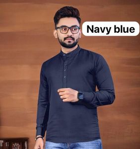 Vêtements ethniques de taille courte Kurta traditionnelle de créateur pour hommes pour les fêtes de festivals et l'utilisation quotidienne pour les tenues indiennes et pakistanaises 2025 - Product Image 2