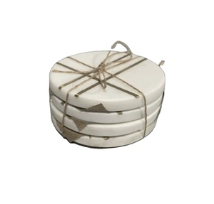 Sous-verres décoratifs en laiton marbré incrusté de 4 sous-verres de Noël populaires pour la maison, l'hôtel et le restaurant au prix d'usine - Product Image 1