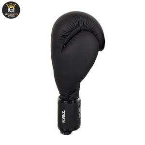 Gants de boxe professionnels sur mesure Gants de boxe en cuir durable Gants de boxe d'entraînement au combat - Product Image 3