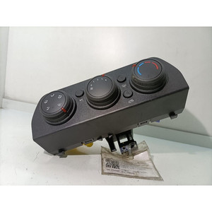 CLIMATE COMMANDI DACIA Sandero Serie T258836 H4D480 (21>) - Product Image 2