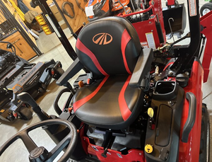 รถแทรกเตอร์ล้อยางขนาดเล็ก Mahindra 1120 HST 4WD กำลัง 24 แรงม้า พร้อมชิ้นส่วนหลักๆ เช่น ปั๊ม แบริ่ง เครื่องยนต์ เกียร์บ็อกซ์ สำหรับงานเกษตรกรรม - Product Image 3