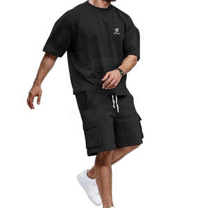 Conjunto de camiseta y pantalones cortos de dos piezas personalizado para hombre patrón sólido 100% algodón para verano - Product Image 5