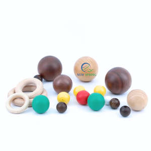 Boules artisanales en bois naturel avec surface lisse personnalisées non toxiques pour la décoration de la maison des enfants bon prix - Product Image 6