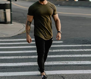 Camiseta Deportiva Transpirable con Cuello Redondo y Camiseta de Secado Rápido para Gimnasio para Hombre, Estilo Deportivo - Product Image 5