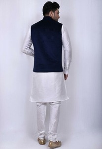 Último diseño Algodón Hecho Ropa de verano Hombres Shalwar Kameez Su propia calidad Fácil de lavar Hombres Shalwar Kameez - Product Image 2
