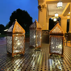 Vente en gros Ramadan en métal marocain, lampe à vent LED, lanterne de bureau rétro turque, artisanat décoratif - Product Image 2