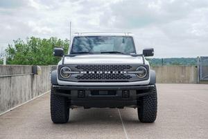 Neuf / Occasion 2023 FORD BRONCO BADLAND 3.2L V6 Caméra arrière 360° Capacité de charge 31-40T Émissions Diesel / Essence Automatique À VENDRE - Product Image 2