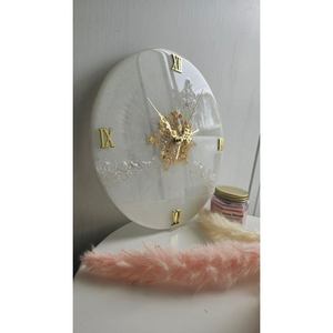 Pequeño Reloj de pared de resina vertido a mano, gradientes de Color únicos, pantalla de aguja, valor extremo para agregar un toque de Color a cualquier habitación - Product Image 2