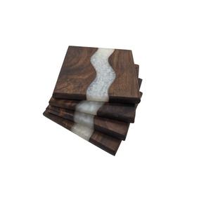 Juego de 6 Posavasos de Madera y Resina de Diseño Personalizado con Soporte, Posavasos Modernos de Calidad Estándar Hechos en India - Product Image 6