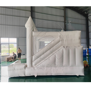 Château gonflable commercial en PVC blanc avec toboggan pour événements extérieurs et mariages - Product Image 4