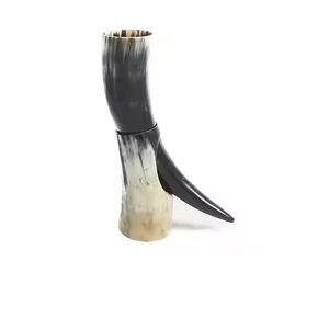 Cuerno para beber vikingo Whit Stand Cuerno para beber vikingo natural Cuerno de cerveza de buey vikingo de alta calidad por Artesanías de media luna - Product Image 2