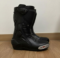 Botas de Motocicleta Impermeables de Media Pantorrilla de Cuero Genuino de Alta Calidad con Parte Superior de Lona, Nuevo Diseño para Uso en Exteriores