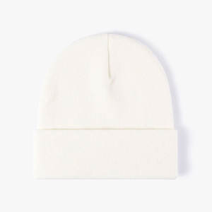 Gorros de Punto Personalizados de Invierno con Logotipo, Gorros Lisos sin Estampado para Tiendas de Ropa al por Menor - Product Image 3