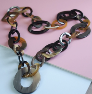 Collier en corne Bijoux pour mariage Décoratif de l'Inde Artisanat et utilisation à la main Offre Spéciale de l'Inde - Product Image 2