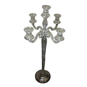 เชิงเทียนโลหะเคลือบนิกเกิลสไตล์หรูหรา - Product Image 2