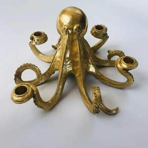 Stylish Aluminum Octopus Candle Holder Enhancing Interior <b>Aesthetics</b> With Ocean Inspired Decorative Appeal - Product Image 6