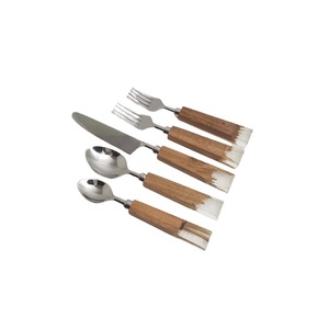 Ensemble de couverts en bois et en métal avec support en bois Couverts durables pour une utilisation régulière comprenant un couteau cuillère fourchette pour les fêtes - Product Image 5
