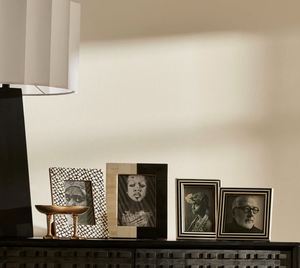 Elegante marco de fotos de pared de resina con nuevo diseño para decoración del hogar, regalos de oficina y exhibición de Bodas de Craft Makers - Product Image 5