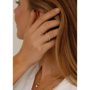 แหวนซิลวี่ชุบทอง 18K แบบปรับได้ ประดับเพชรทรงเลข ดีไซน์วงแหวนเปิด - Product Image 2