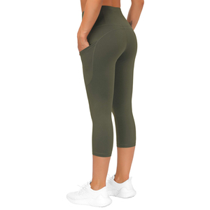 Capri de haute qualité avec poches, pantalon de sport d'entraînement, legging de Yoga taille haute personnalisé en Polyester Spandex pour femme, séchage rapide - Product Image 3