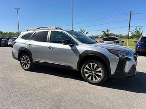 Voiture Subaru Outback Limited 2025 authentique disponible à la vente Produit automobile - Product Image 6