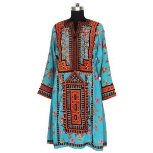 Robe de style afghan en soie brodée vintage, nouvelle collection de mousseline de soie brodée à la main - Product Image 5