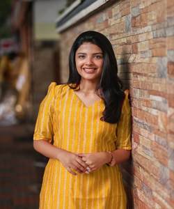 Rayon anarkali kurti สำหรับผู้หญิงแบบดั้งเดิมมองหาเทศกาลและฟังก์ชั่นสวมใส่ - Product Image 3