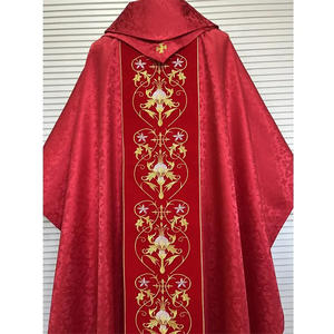 Chasuble en tissu jacquard rouge avec broderie dorée 2025, sur mesure, nouveau design, haute qualité, chasuble brodée - Product Image 4