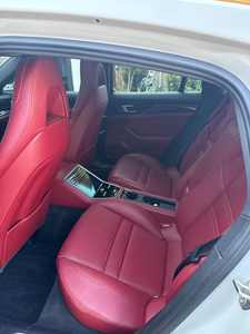 Pre owned สะอาด2022 porsch-E panamer-A - Product Image 4
