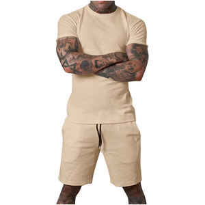 Ensemble t-shirt et short de survêtement à manches courtes pour hommes de haute qualité 2 poches respirant et confortable - Product Image 2