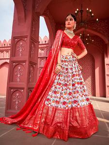 Nouveau 2025 Designer Dola Soie Entièrement Cousu Lehenga Choli Patola Imprimer Feuille Travail Patta Avec Dupatta Inde Exporte Qualité - Product Image 3