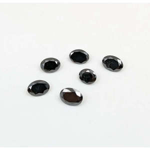 Diamant noir naturel à 100 %, taille libre, ovale 5 x 7 mm, excellente et bonne taille pour la fabrication de bijoux - Product Image 1
