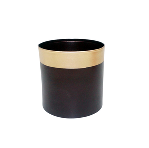 Seaux de couleur noire mate de jardinière ronde en fer pour la décoration de la maison et du salon faite à la main - Product Image 1
